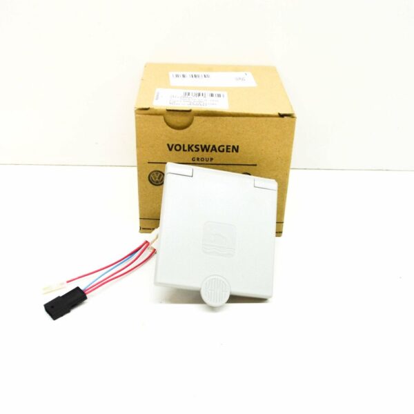 7E7067841B - NEW VW TRANSPORTER T6 CAMPER SHOWER WATER CONNECTION SOCKET 7E7067841B ORIGINAL