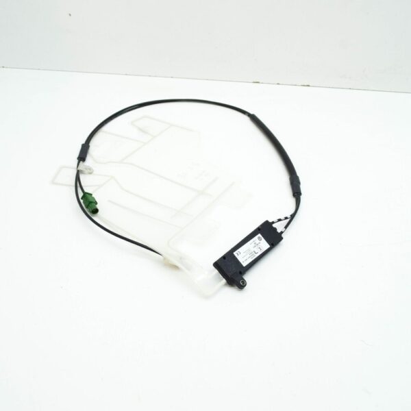 7H0035532C - NEW VOLKSWAGEN TRANSPORTER T5 AERIAL MODULE 7H0035532C ORIGINAL