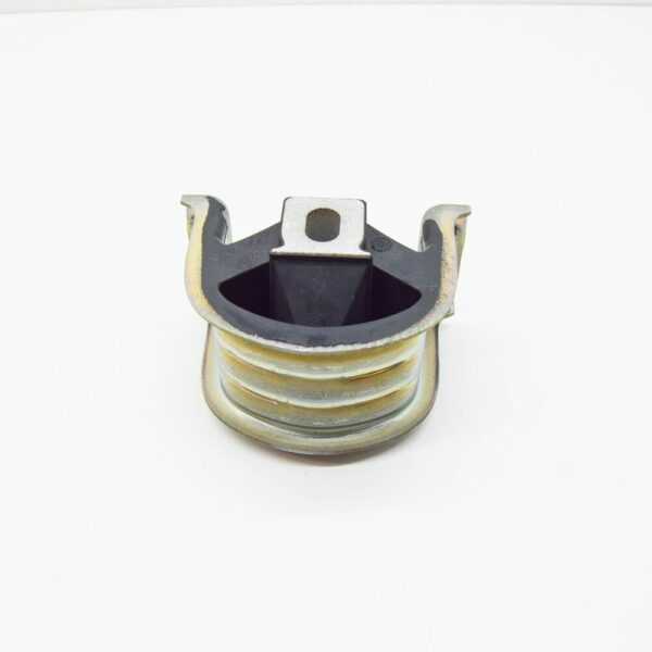 7H0199848D - VW TRANSPORTER VI T6 Front Engine Mounting 7H0199848D NEW GENUINE