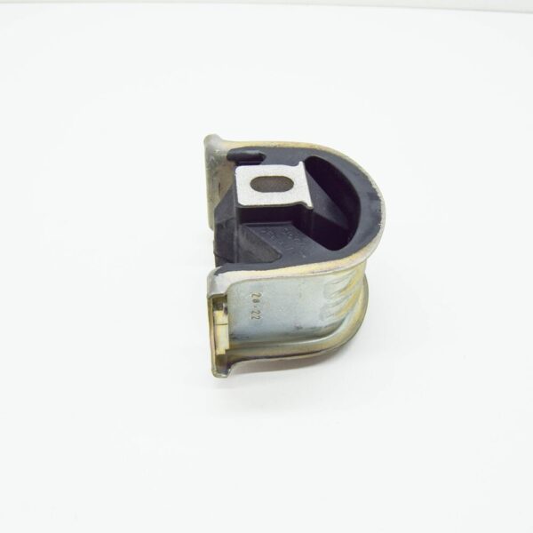 7H0199848D - VW TRANSPORTER VI T6 Front Engine Mounting 7H0199848D NEW GENUINE