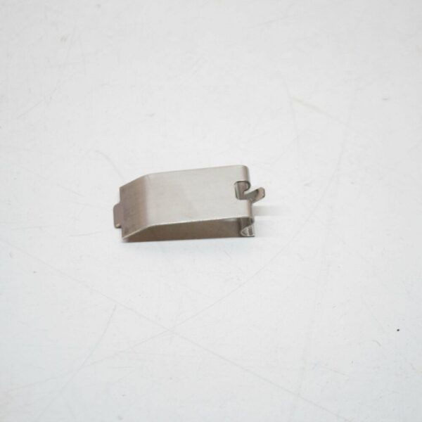 7H0809932 - NEW VW TRANSPORTER T5 FUEL FILLER FLAP LEAF SPRING 7H0809932 ORIGINAL