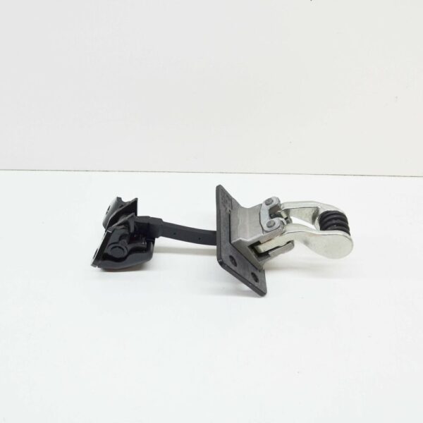 7H0827793G - NEW VOLKSWAGEN TRANSPORTER T5 REAR WING DOOR LEFT CATCH 7H0827793G