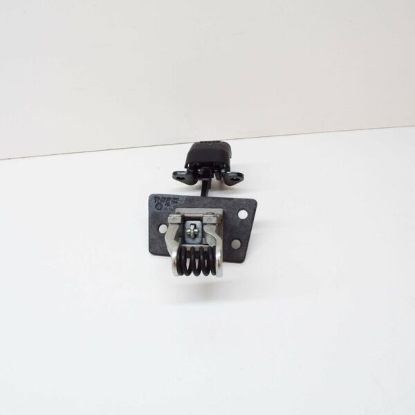 7H0827794G - NEW VOLKSWAGEN TRANSPORTER T5 REAR WING DOOR RIGHT CATCH 7H0827794G