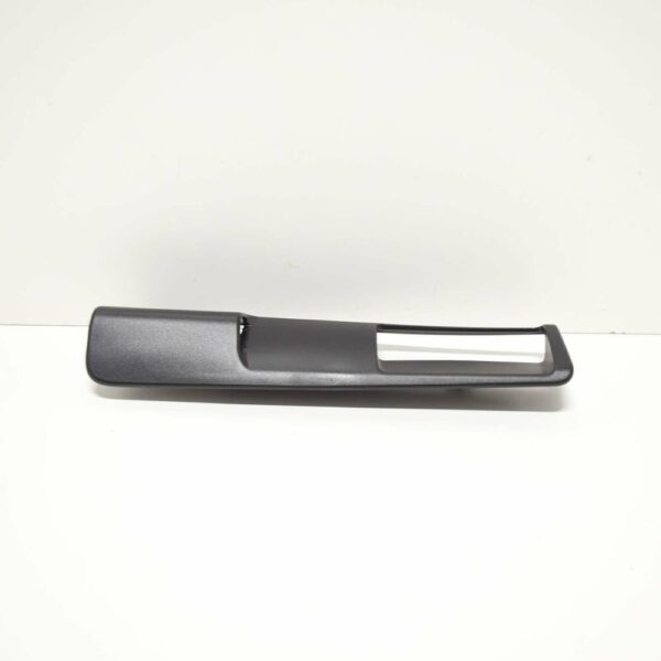 7H08431879B9 - NEW VW TRANSPORTER T5 LEFT SLIDING DOOR ACTUATOR COVER 7H08431879B9 ORIGINAL