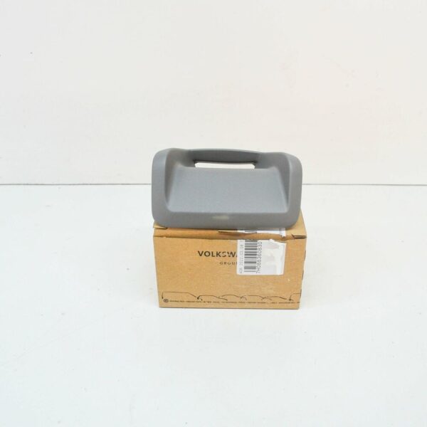 7H088360830T - NEW VOLKSWAGEN TRANSPORTER V T5 FRONT RIGHT SEAT TRIM 7H088360830T ORIGINAL