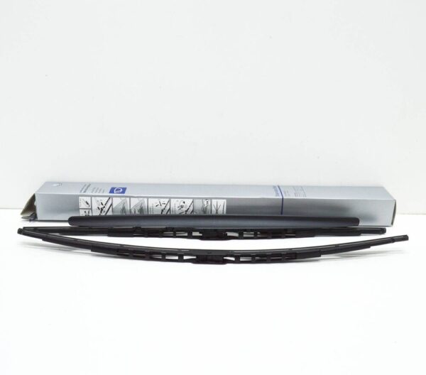 7H0998003 - Volkswagen Amarok Front Windscreen Wiper Blades Set LHD JZW998002M NEW GENUINE