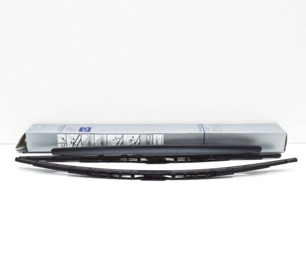 7H0998003 - Volkswagen Amarok Front Windscreen Wiper Blades Set LHD JZW998002M NEW GENUINE