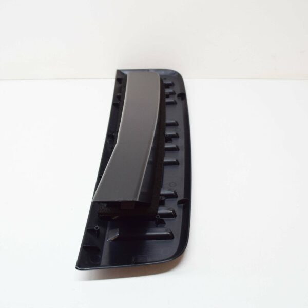 7H1815501 - NEW VW TRANSPORTER T5 REAR LEFT BODY VENTILATION GRILLE TRIM 7H18155019B9