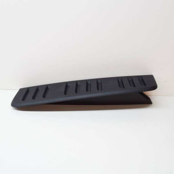 7H1815501 - NEW VW TRANSPORTER T5 REAR LEFT BODY VENTILATION GRILLE TRIM 7H18155019B9