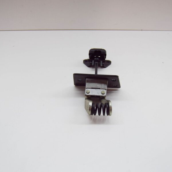 7H3827793E - VW TRANSPORTER VI T6 Rear Left Wing Door Catch 7H3827793E NEW GENUINE