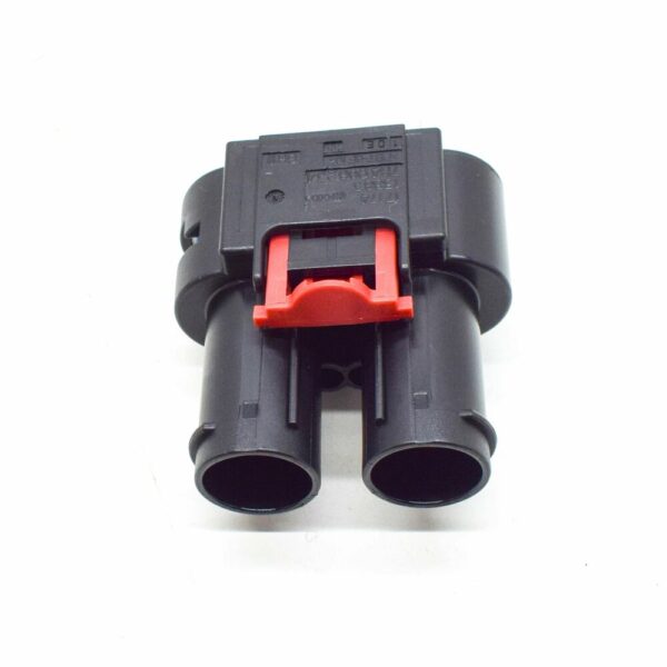 7H4906234 - New VW TOUAREG 7P Radiator Cooling Fan Flat Contact Housing 4 Pin 7H4906234 Genuine