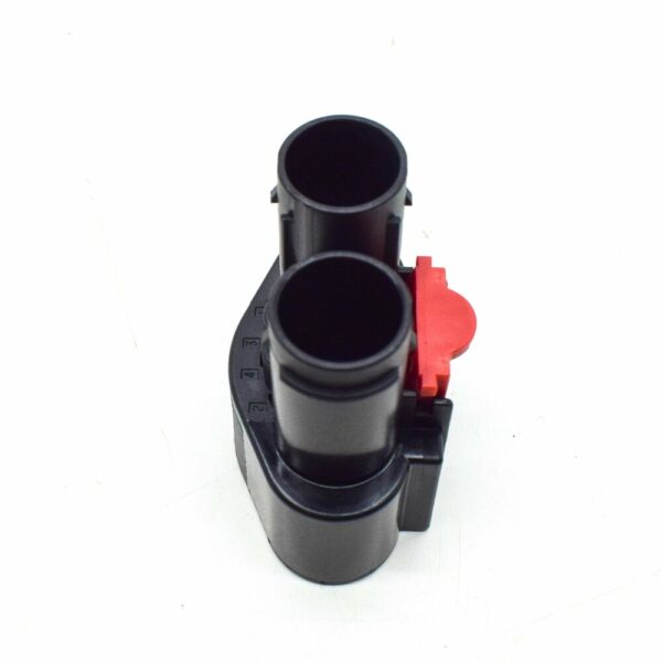 7H4906234 - New VW TOUAREG 7P Radiator Cooling Fan Flat Contact Housing 4 Pin 7H4906234 Genuine