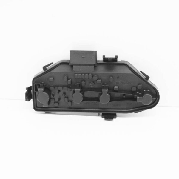 7H5945257A - VW TRANSPORTER T5 7E Rear Left Tail Light Bulb Holder 7H5945257A NEW GENUINE