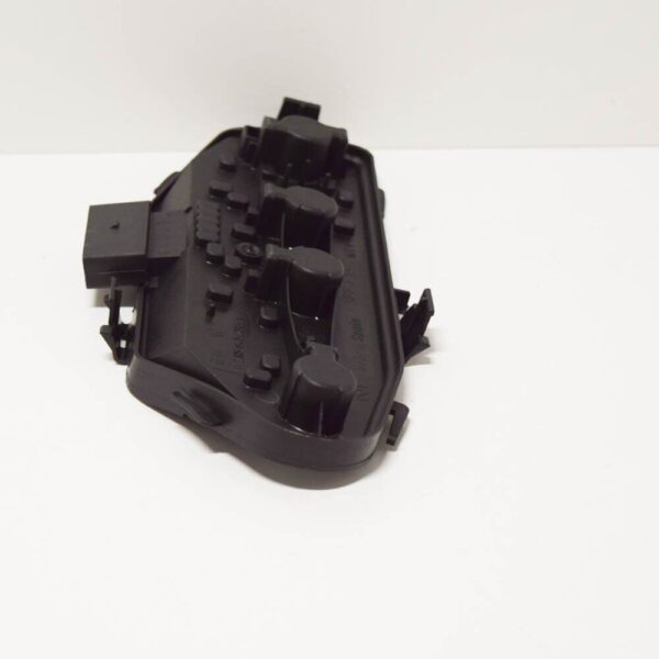 7H5945258A - VW TRANSPORTER T5 Tail Light Carrier Bulb Socket Right 7H5945258A NEW GENUINE