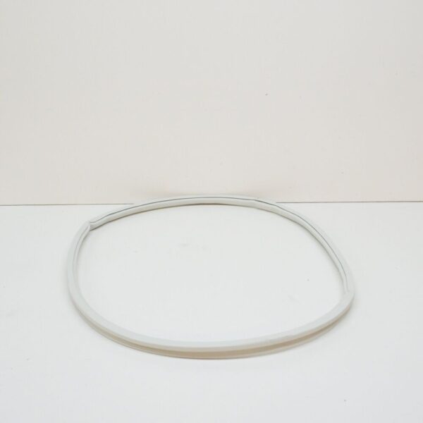 7H7068465A - NEW VW TRANSPORTER T5 COOL BOX RUBBER GASKET SEAL 7H7068465A