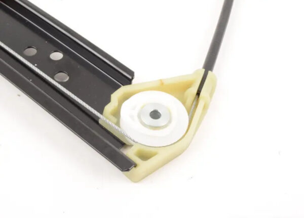 7L0839462D - NEW VW TOUAREG 7L MK1 REAR RIGHT DOOR WINDOW REGULATOR 7L0839462D ORIGINAL