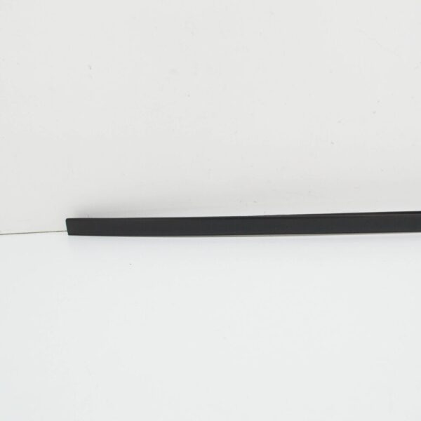 7L68543289B9 - VW TOUAREG 7L Front Right Windshield Molding 7L68543289B9 NEW GENUINE