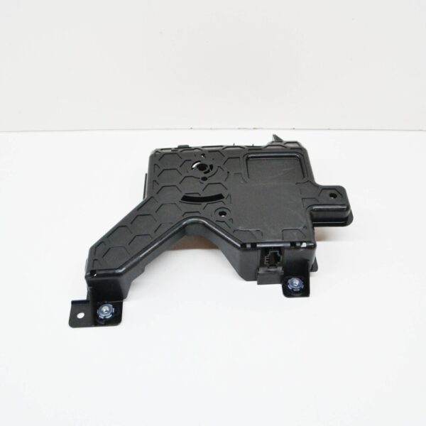 7LA827469A - NEW VW CADDY MK4 WING DOOR RELEASE ELEMENT 7LA827469A