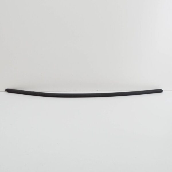 7LA837703A - NEW VW TRANSPORTER T6 FRONT LEFT DOOR WINDOW OUTER SEAL 7LA837703A ORIGINAL