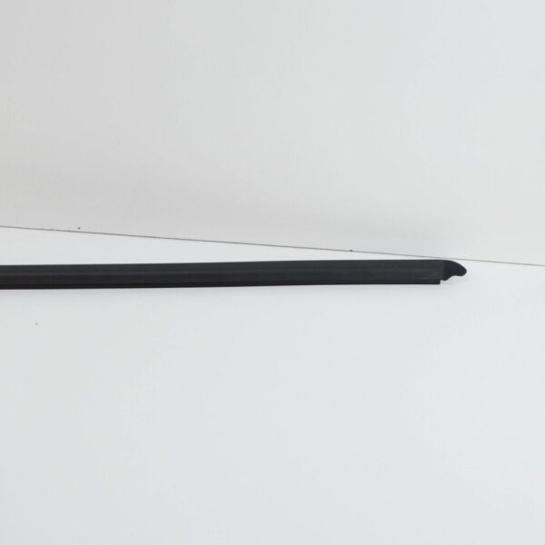 7LA837704A - NEW VW TRANSPORTER T6 FRONT RIGHT DOOR WINDOW OUTER SEAL 7LA837704A ORIGINAL