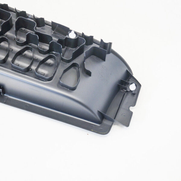 7LA863735B82V - NEW VOLKSWAGEN TRANSPORTER T5 LEFT SIDE STEP INSERT 7H0863735C9B9 2010 ORIGINAL