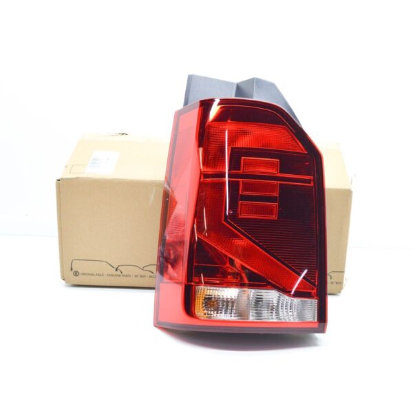 7LA945095J - NEW VOLKSWAGEN MULTIVAN T7 REAR LEFT TAILLIGHT 7LA945095J