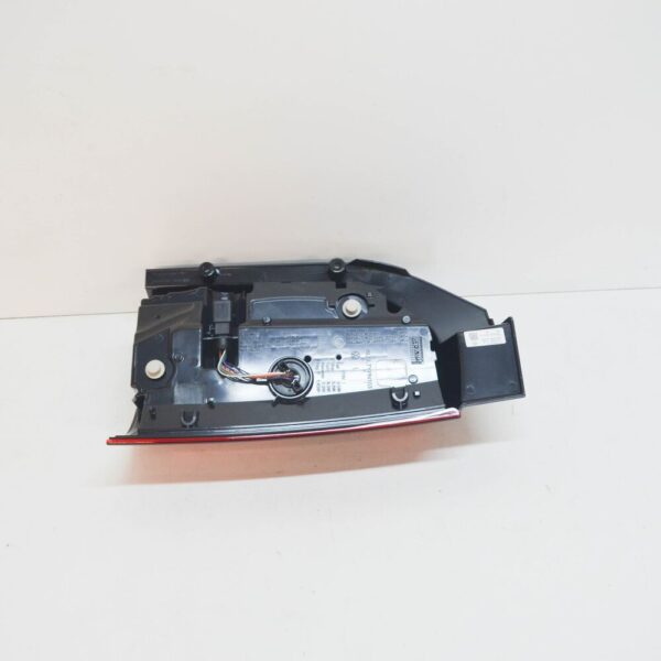 7LA945207A - VW MULTIVAN T6 Rear Left Taillight 7LA945207C New Genuine Transporter