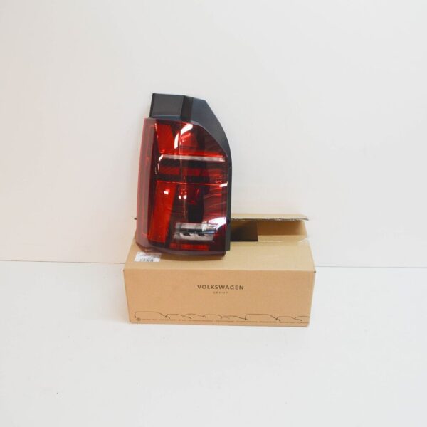 7LA945207C - NEW VW TRANSPORTER MULTIVAN T6 REAR LEFT TAILLIGHT 7LA945207C ORIGINAL