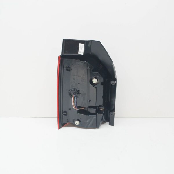 7LA945208A - VW MULTIVAN TRANSPORTER Rear Right Taillight 7LA945208C NEW GENUINE