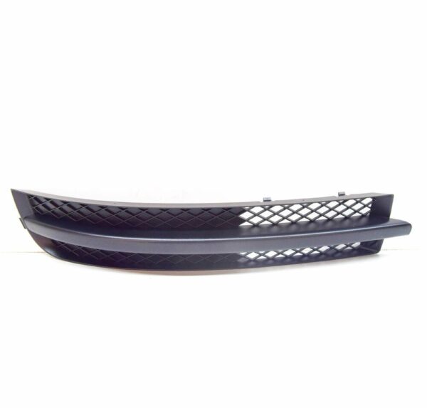 7M3853684B01C - NEW VOLKSWAGEN SHARAN 7M FRONT RIGHT BUMPER GREILL 7M3853684B 01C ORIGINAL