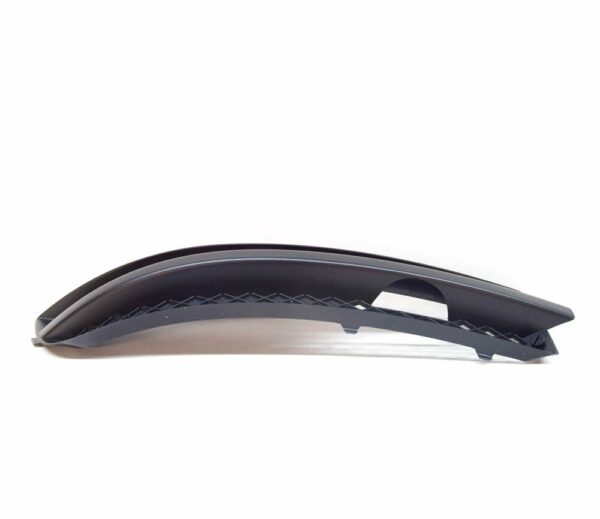 7M3853684B01C - NEW VOLKSWAGEN SHARAN 7M FRONT RIGHT BUMPER GREILL 7M3853684B 01C ORIGINAL