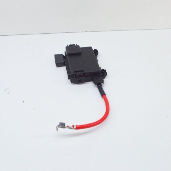 7M3937548A - NEW VOLKSWAGEN SHARAN 7M FUSE SOCKET 7M3937548A