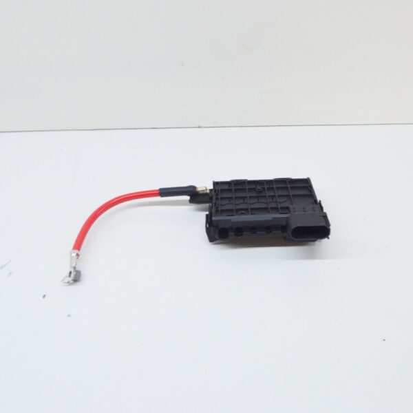 7M3937548A - NEW VOLKSWAGEN SHARAN 7M FUSE SOCKET 7M3937548A