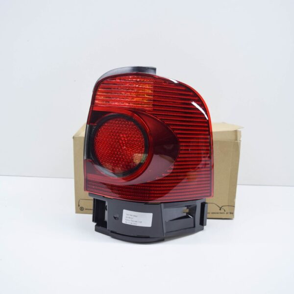 7M3945096M - NEW VOLKSWAGEN SHARAN 7M REAR RIGHT OUTER TAILLIGHT 7M3945096M ORIGINAL