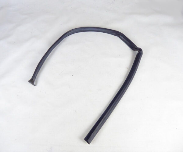 7N0839718AC - NEW RIGHT SLIDING DOOR SEAL VW SEAT SHARAN SYNCRO 4MOTION 7N0839718AC
