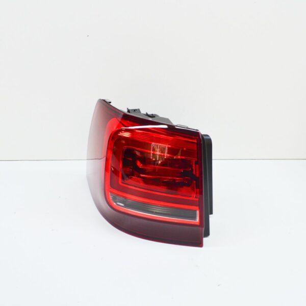 7N0945207 - VW Sharan 7N Rear Left Outer Taillight 7N0945207 NEW GENUINE