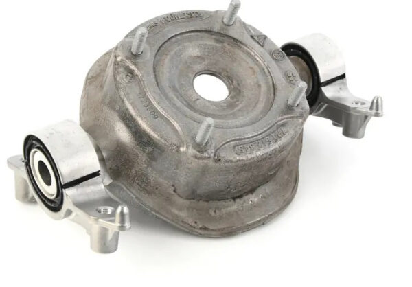 7P0512301D - NEW VW TOUAREG 7P MK2 BEHIND LAXITY BRACKET 7P0512301D ORIGINAL
