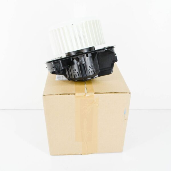 7P0820021H - NEW VOLKSWAGEN TOUAREG 7P MK2 HEATER BLOWER FAN LHD 7P0820021H ORIGINAL