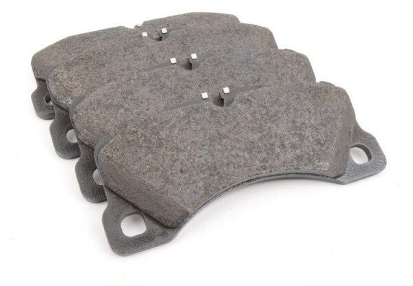 7P6698151B - VW Touareg 7P MK2 brake pads front 7P6698151B NEW ORIGINAL