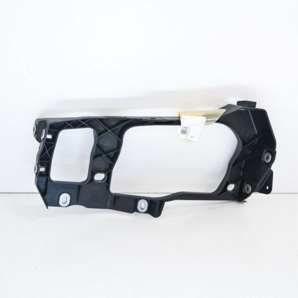 7P6806510 - NEW VOLKSWAGEN TOUAREG 7P FRONT RIGHT HEADLIGHT BRACKET 7P6806510 ORIGINAL