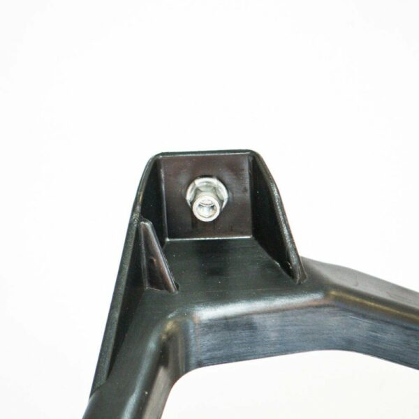7P6806510 - NEW VOLKSWAGEN TOUAREG 7P FRONT RIGHT HEADLIGHT BRACKET 7P6806510 ORIGINAL