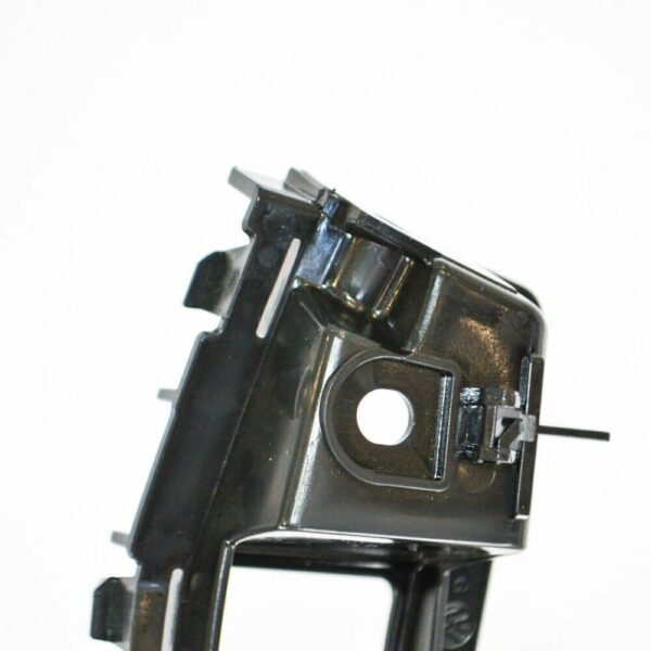 7P6807184G - NEW VOLKSWAGEN TOUAREG 7P FRONT RIGHT BUMPER BRACKET 7P6807184G ORIGINAL