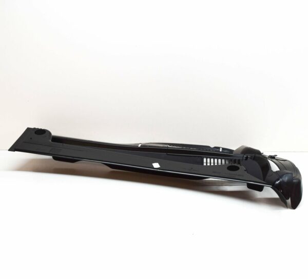 7P6819401B - NEW VOLKSWAGEN TOUAREG 7P LEFT COWL WATER DEFLECTOR LHD 7P6819401B