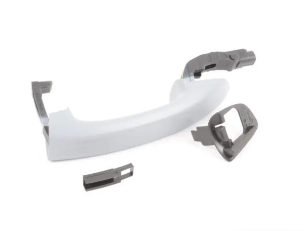 7P6837205GGRU - NEW VW TOUAREG 7P FRONT LEFT DOOR EXTERIOR HANDLE 7P6837205GGRU ORIGINAL