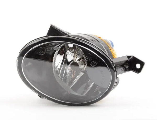 7P6941699F - NEW VW TOUAREG 7P FRONT LEFT FOG LIGHT 7P6941699F ORIGINAL
