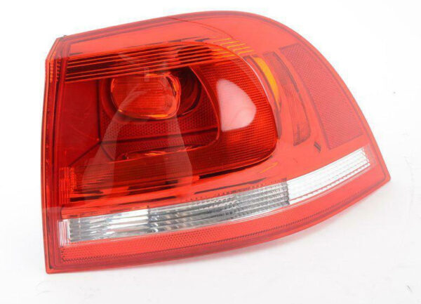 7P6945096G - NEW VOLKSWAGEN TOUAREG 7P REAR RIGHT OUTER TAILLIGHT 7P6945096G ORIGINAL