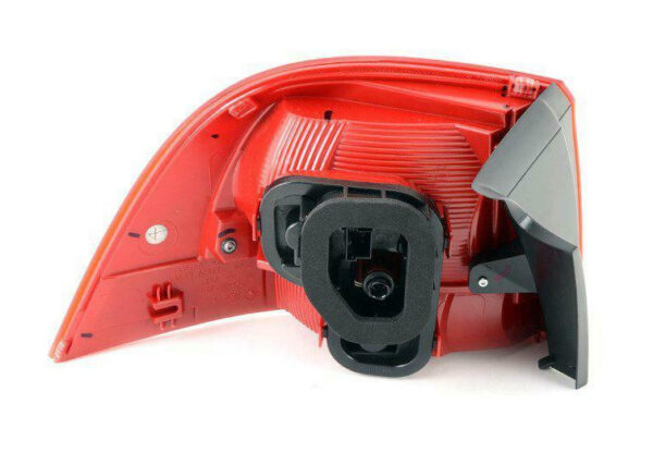 7P6945096G - NEW VOLKSWAGEN TOUAREG 7P REAR RIGHT OUTER TAILLIGHT 7P6945096G ORIGINAL