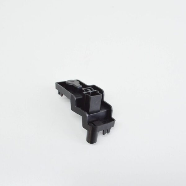 7P6945260 - NEW VW TOUAREG 7P REAR RIGHT INNER TAILLIGHT BULB CARRIER 7P6945260 ORIGINAL