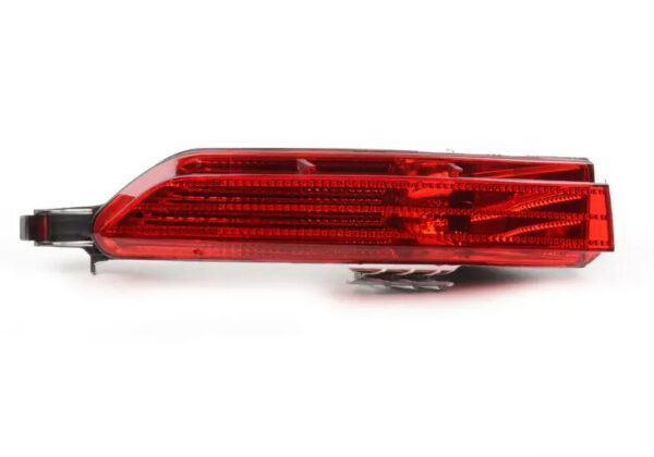 7P6945702C - NEW VOLKSWAGEN TOUAREG 7P REAR RIGHT BUMPER COVER REFLECTOR 7P6945702C ORIGINAL