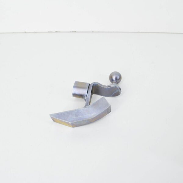 8D0711181C - NEW VOLKSWAGEN PASSAT B5 GEARSHIFT LEVER 8D0711181C